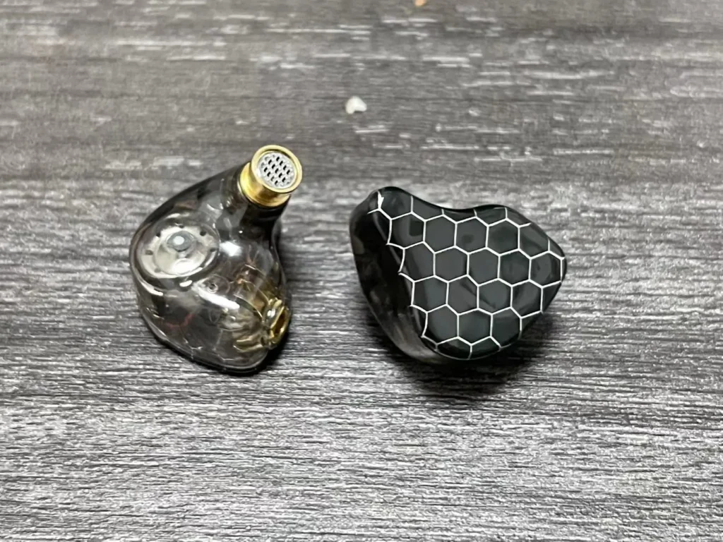 GO01 — Open-Ear Sport
